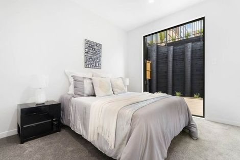 Photo of property in 7 Arura Place, Massey, Auckland, 0614