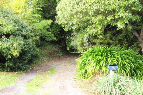 Photo of property in 28 Howard Street, Macandrew Bay, Dunedin, 9014