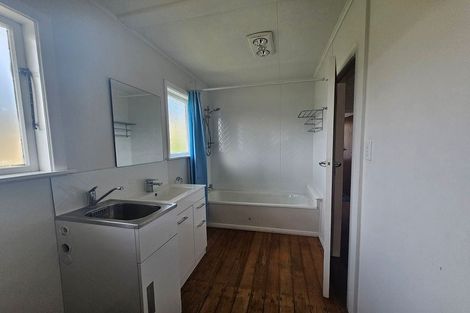 Photo of property in 42 Graham Street, Levin, 5510