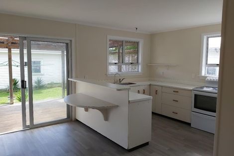 Photo of property in 4 Lydford Place, Spotswood, New Plymouth, 4310