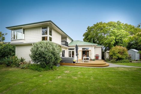 Photo of property in 53 Beckford Road, Saint Martins, Christchurch, 8022