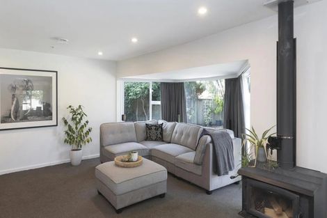 Photo of property in 76 Isleworth Road, Bishopdale, Christchurch, 8053