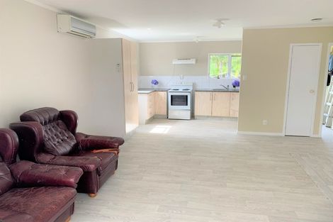 Photo of property in 2/33 O'donn Avenue, Beach Haven, Auckland, 0626