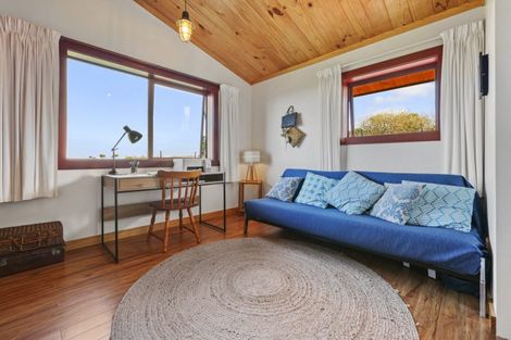 Photo of property in 109 Town Point Road, Maketu, 3189