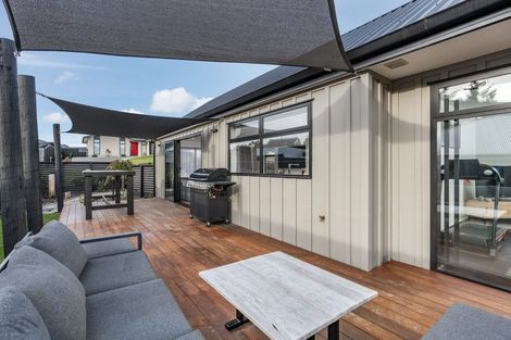 Photo of property in 64 Heathfield Drive, Mosgiel, 9024