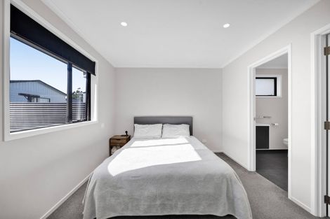 Photo of property in 32a Hunter Street, Hawera, 4610