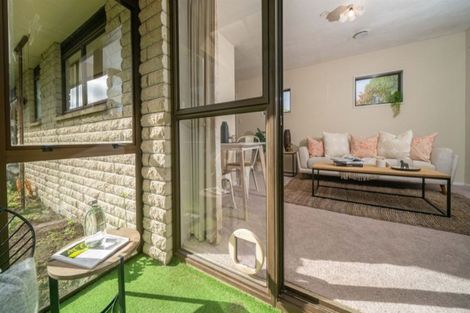 Photo of property in 15 Cunliffe Road, Redwood, Christchurch, 8051