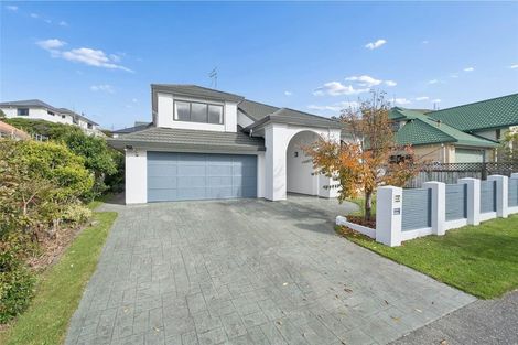 Photo of property in 23 Amesbury Drive, Churton Park, Wellington, 6037