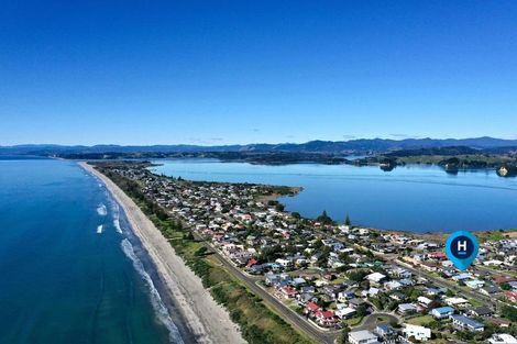 Photo of property in 98 Harbour Road, Ohope, 3121