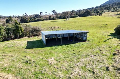 Photo of property in 1612 Tahakopa Valley Road, Tahakopa, Owaka, 9586