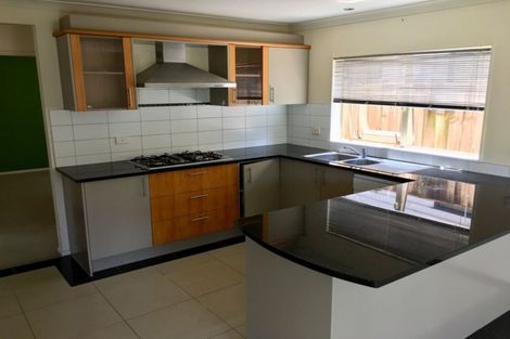 Photo of property in 1 Kestev Drive, Flat Bush, Auckland, 2016