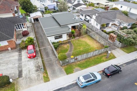 Photo of property in 1/11 Richard Avenue, Bucklands Beach, Auckland, 2014