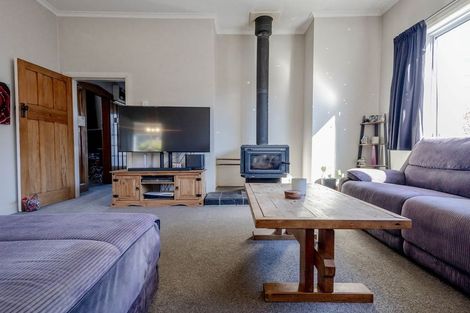 Photo of property in 35 Fox Street, Cobden, Greymouth, 7802
