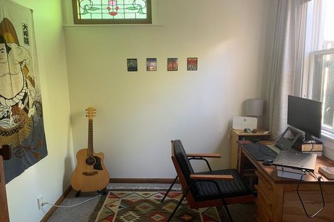 Photo of property in 73a Pirie Street, Mount Victoria, Wellington, 6011