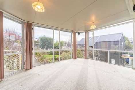Photo of property in 4 Avenue Road, West End, Timaru, 7910