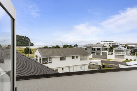 Photo of property in 100u3 Winifred Avenue, Whangamata, 3620