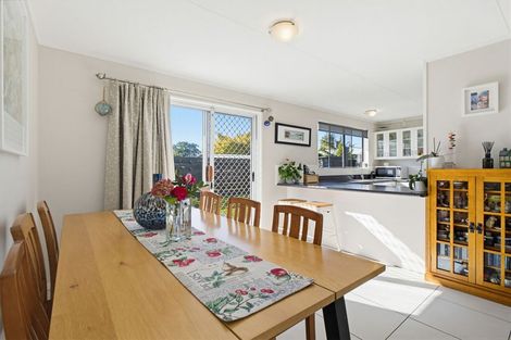 Photo of property in 4 Dove Place, Westbrook, Palmerston North, 4412