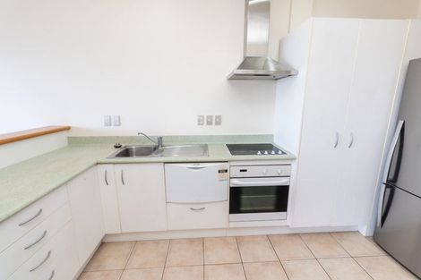 Photo of property in Stadium Garden Flats, 412/107 Thorndon Quay, Pipitea, Wellington, 6011