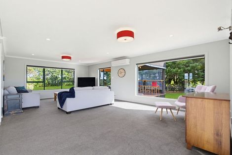 Photo of property in 69 Waipipi Wharf Road, Pollok, Waiuku, 2683