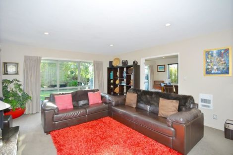 Photo of property in 11 Kohi Drive, Parklands, Christchurch, 8083