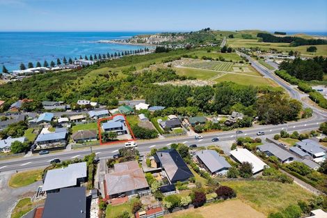 Photo of property in 73 Churchill Street, Kaikoura, 7300