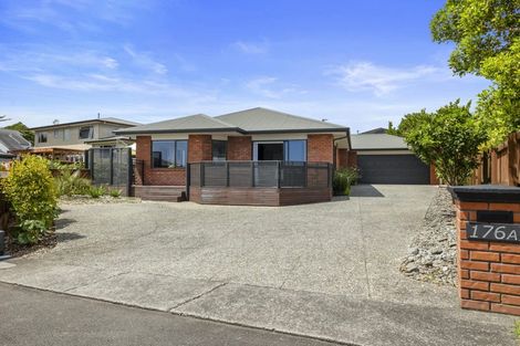 Photo of property in 176a Heta Road, Highlands Park, New Plymouth, 4312