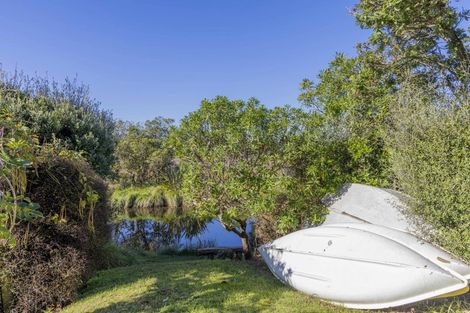 Photo of property in 12 Moana Street, Otaki Beach, Otaki, 5512