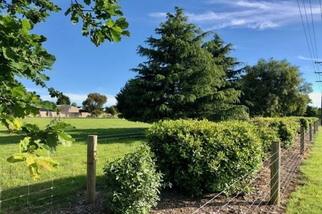 Photo of property in 53 Mclaughlins Road, Darfield, 7571
