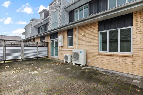 Photo of property in 41c Cook Street, Hamilton East, Hamilton, 3216