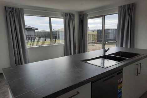 Photo of property in 322 Halswell Junction Road, Halswell, Christchurch, 8025