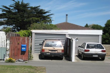 Photo of property in 428 Marine Parade, South New Brighton, Christchurch, 8062