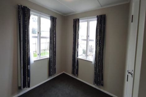 Photo of property in 19 Kayes Road, Pukekohe, 2120