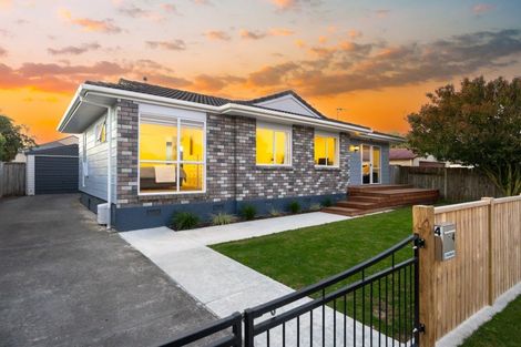Photo of property in 4 Emmerdale Mews, Highbury, Palmerston North, 4412