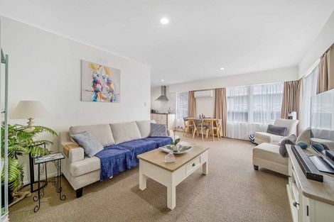 Photo of property in 3/18 Nelson Street, Papakura, 2110