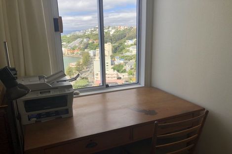 Photo of property in 2f7 Oriental Terrace, Mount Victoria, Wellington, 6011