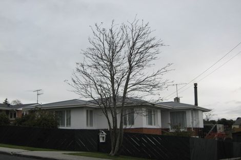 Photo of property in 16 Christie Street, Balclutha, 9230