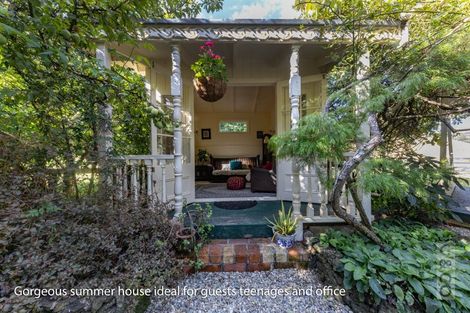 Photo of property in 76 Awaroa Road, Helensville, 0800