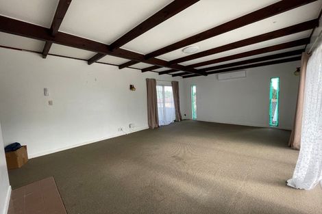 Photo of property in 60b Te Atatu Road, Te Atatu South, Auckland, 0610