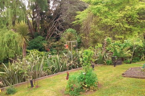 Photo of property in 48 Bays Road, Orere Point, 2585