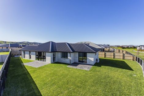 Photo of property in 12 Deans Place, Amberley, 7410