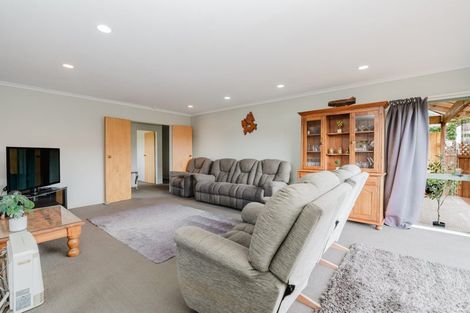 Photo of property in 5 Maahutaupeke Place, St Andrews, Hamilton, 3200