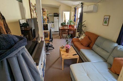 Photo of property in 54 Pirie Street, Mount Victoria, Wellington, 6011