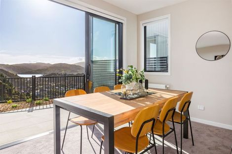 Photo of property in 10 Skysail Lane, Whitby, Porirua, 5024