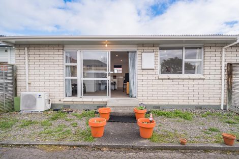 Photo of property in 23/135 Ferguson Street, West End, Palmerston North, 4412
