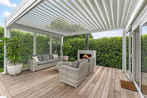 Photo of property in 44 Milford Road, Milford, Auckland, 0620