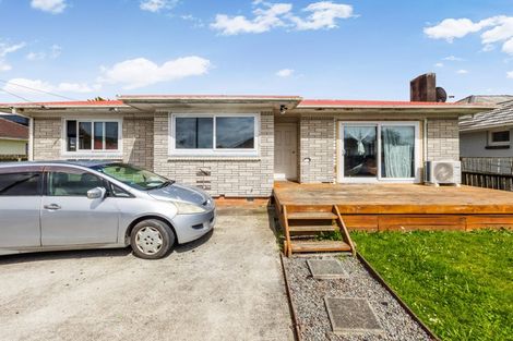 Photo of property in 25 Rice Crescent, Papakura, 2110