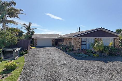 Photo of property in 242 Baylys Coast Road, Dargaville, 0377