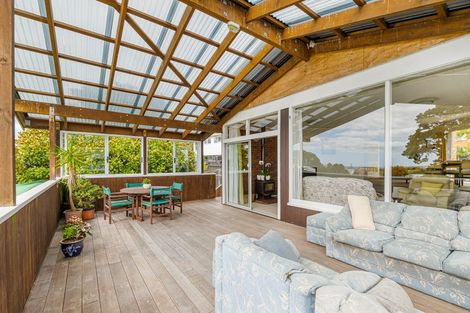 Photo of property in 1 Routley Drive, Glen Eden, Auckland, 0602