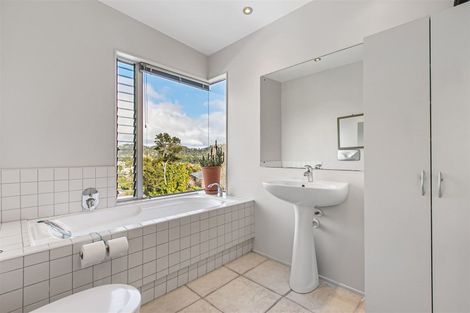 Photo of property in 67d Pleasant Road, Glen Eden, Auckland, 0602
