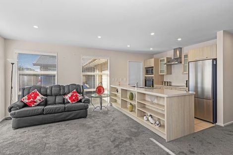 Photo of property in 1/44 Sawyers Arms Road, Northcote, Christchurch, 8052